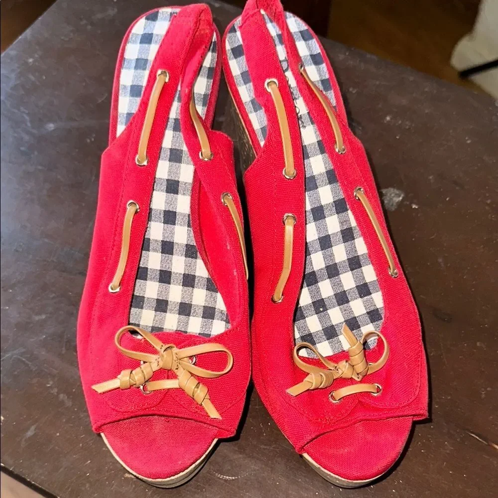 Dexter Women's Red Wedge Heel Sandals Size 8 Slip-On Open Toe Summer Shoes